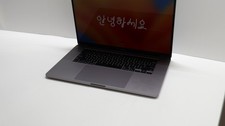 Apple MacBook Pro A1707 15 Core i7 16GB 512GB Gray 2017