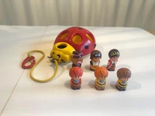 Familie Klorofil Vulli course ladybug. Tree Tots 70s 80s