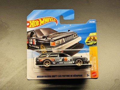C1 Hot Wheels 2026 Super Treasure Hunt STH # Nissan Maxima, Defekt Short Card