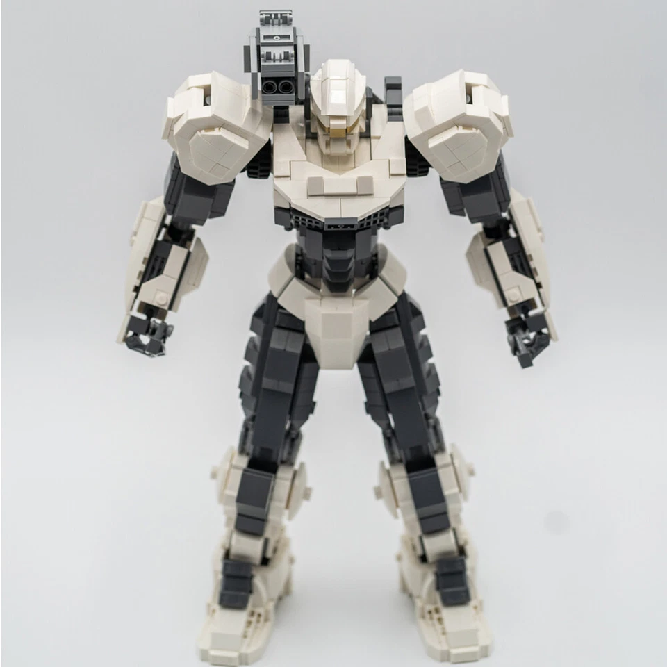 MOC: White Mech Robot Jaeger Model 31,5 cm High Building Toys 1244 Pieces - Image 2 of 4