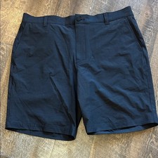 Banana Republic Men's Comfort Flat Front Dark Blue Shorts Size 40 NEW