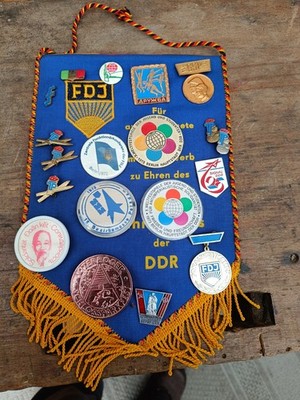 DDR Wimpel Fdj GST NVA Udssr Sed Usw Abzeichen Orden Mit Wimpel 