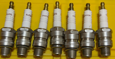 (Lot of 7) Champion 1224 Industrial Copper Plus Spark Plugs RL85G 2N-0553 .38mm