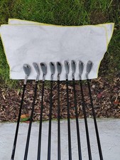 Nike Golf Clubs R/H, Taylor Made Rosso putter