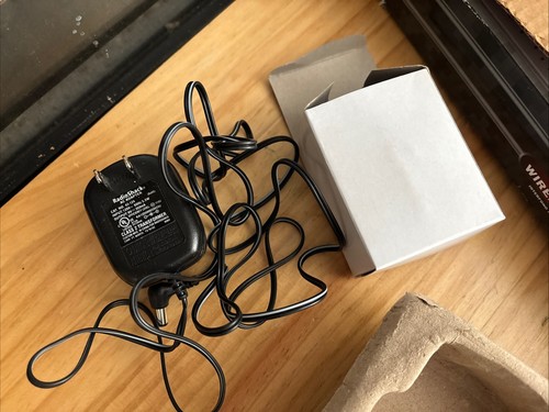 Set Of 2 Radio Shack 900mhz Wireless Intercom System 43-124 With AC Adapter - Picture 3 of 6