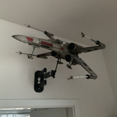 Star Wars X-Wing Starfighter Raumschiff Modell (wandmontiert)