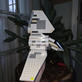 Lego 7166 - Lego Star Wars Imperial Shuttle w/2 minifigures (no instructions)