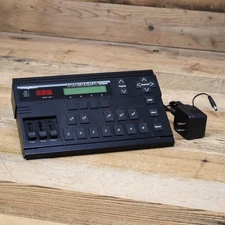 DigiTech Vocalist VHM5 5-part Digital Vocal Harmony Processor U264659