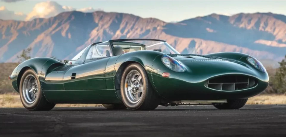 Coche de carreras Jaguar 1961Racing12Hot Rod Racer24Type43GT1E18 modelo conceptual construido a medida Foto 4 de 4