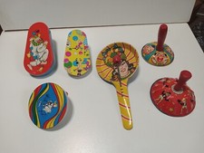VINTAGE LOT OF 6 METAL TIN LITHO NOISE MAKERS. TOYS