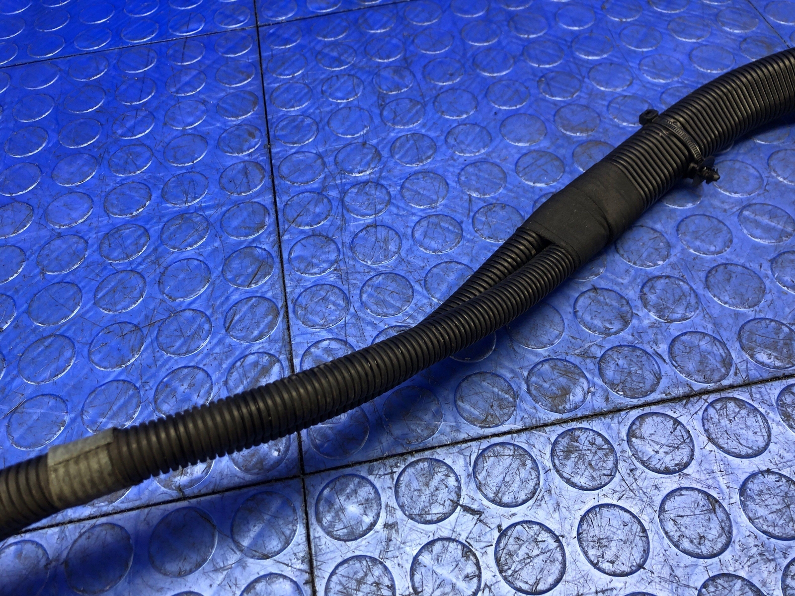 LAMBORGHINI GALLARDO OEM POSTIVE BATTERY TERMINAL CABLE WIRE HARNESS