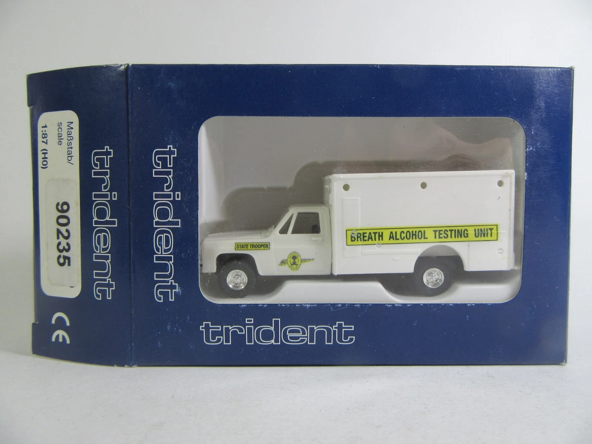 Fourgon Chevrolet Police Du Québec - Modèle Réduit Trident 1:87/HO - Neuf Dans Son Emballage D'Origine
