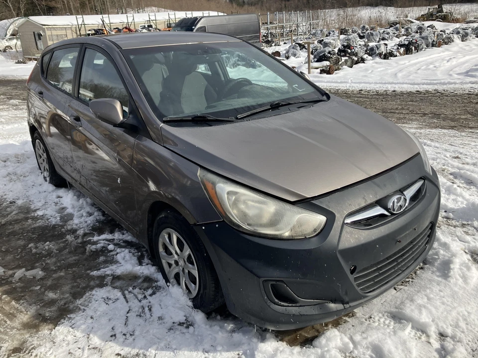 14 HYUNDAI ACCENT Blower Motor - Image 3 of 4