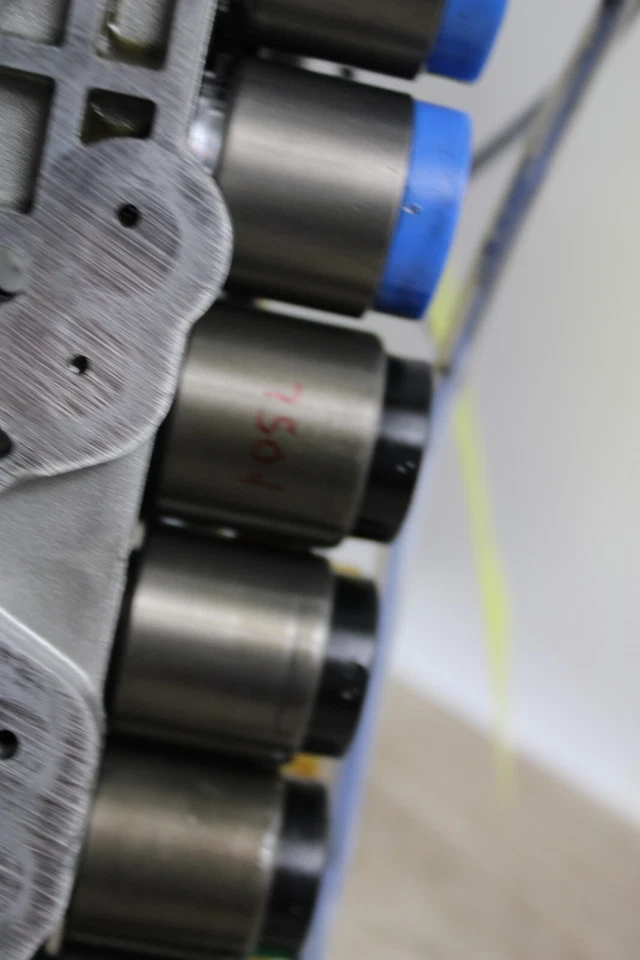 95-98 BMW E38 750IL V12 M73 КОРПУС КЛАПАНА АВТОМАТИЧЕСКОЙ КОРОБКИ ПЕРЕДАЧ A5S560Z - Изображение 3 из 4