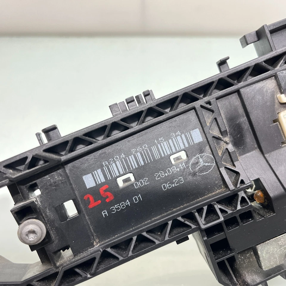 Mecanismo de bloqueo de puerta delantero izquierdo mercedes-benz e350 w212 2010-2013 a2047601534 Foto 2 de 4