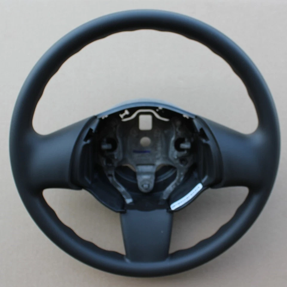 Volante Fiat 500 2012 1SE87JXWAA nuevo stock antiguo negro fabricante de equipos originales de fábrica Foto 2 de 3