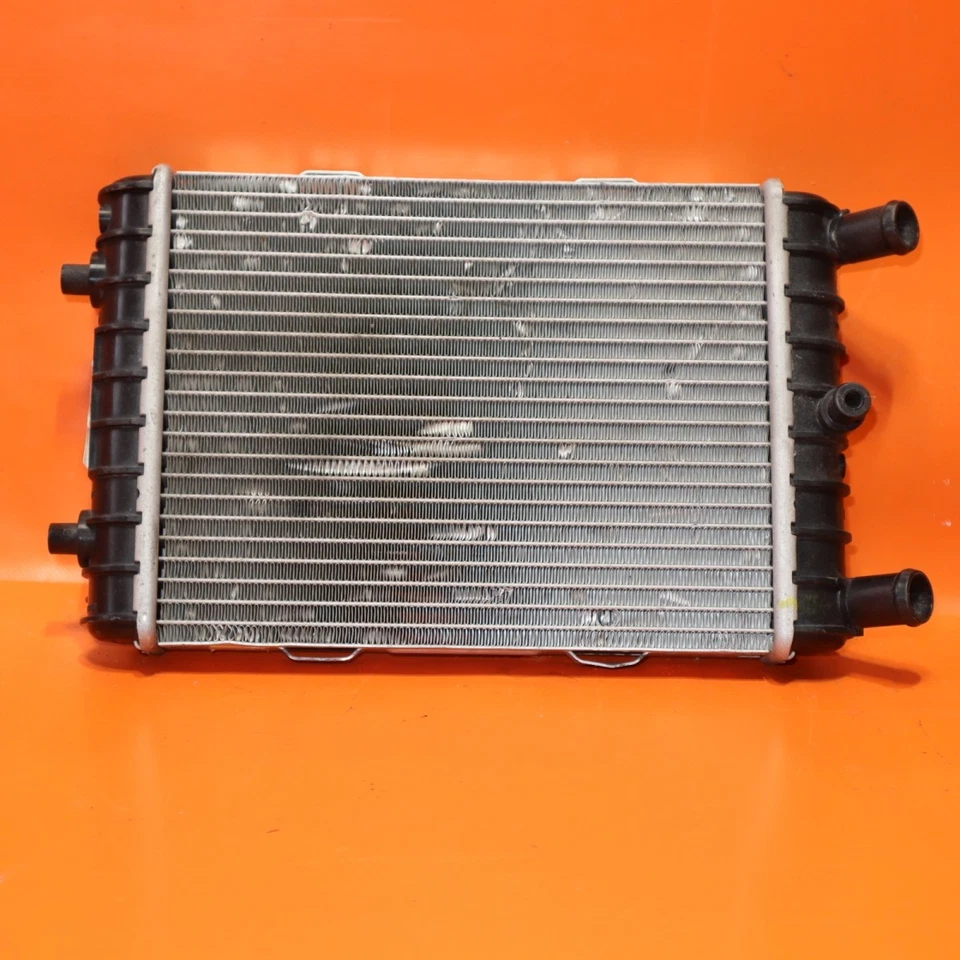 RADIADOR AUXILIAR IZQUIERDO DERECHO AUDI Q7 2017 2018 2019 2020 4M01212D OEM Foto 4 de 4