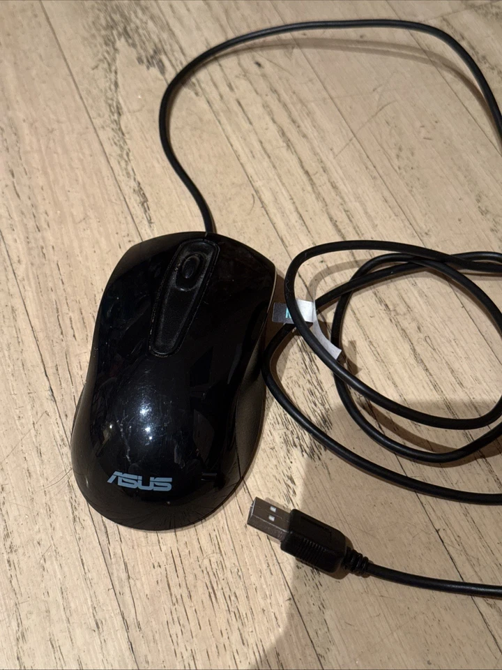 ASUS Wired USB Optical Mouse 3 Buttons Model MOBTUO lightly used. - Image 2 of 3