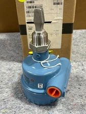 Rosemount 2120 Vibrating Fork Liquid Level Switch / PN 2120D1DH1I5YA0000Q4 *NEW*