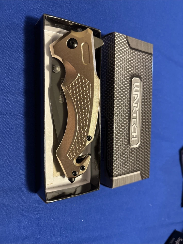 Faca de bolso Wartech dourada 7", com mola assistida, cortador de cinto de segurança, disjuntor de vidro - Imagem 3 de 4