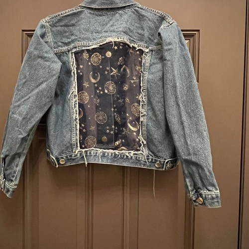 Roughrider Jeansjacke Distressed Upcycled Sterne Mond Sonne Large