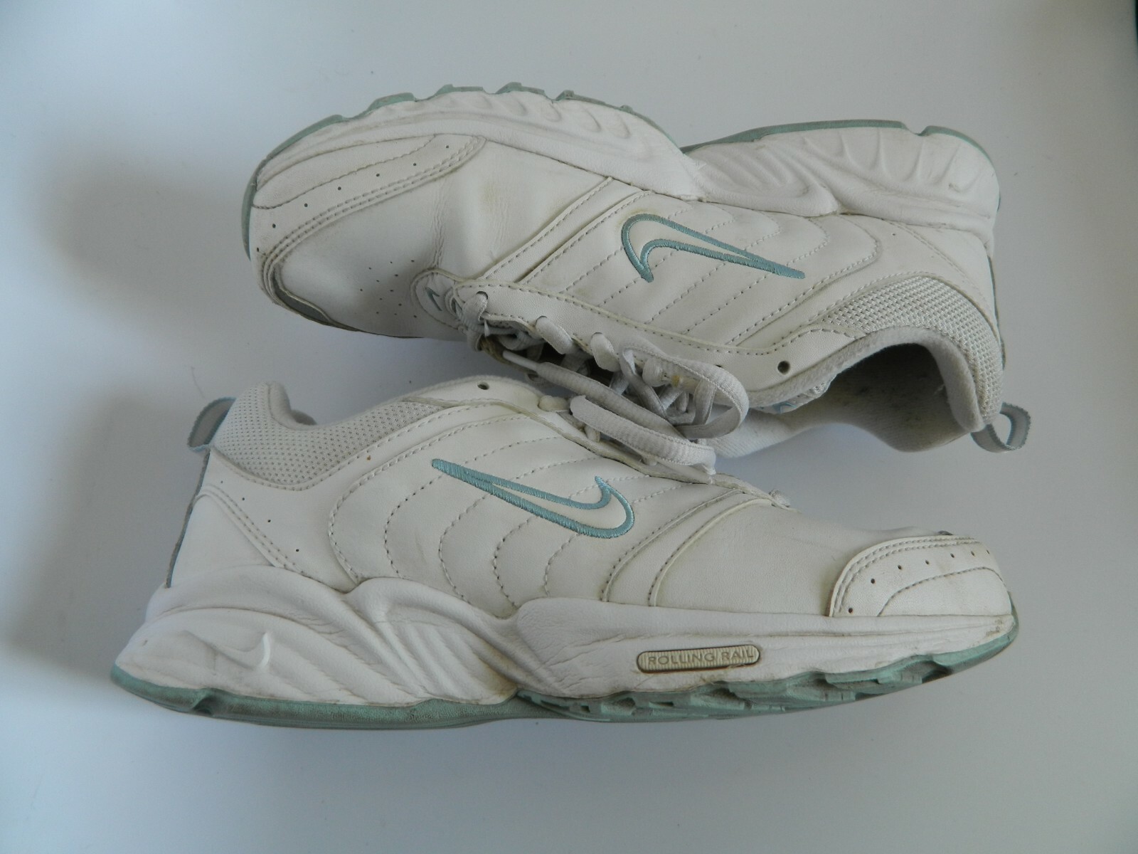 Nike Rolling Rail Womens White Blue Walking Shoes Siz… Gem