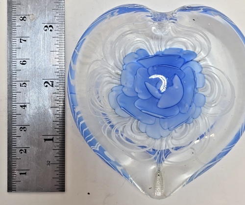 Vintage Heart Shaped Glass Paperweight Floral - Picture 3 of 7