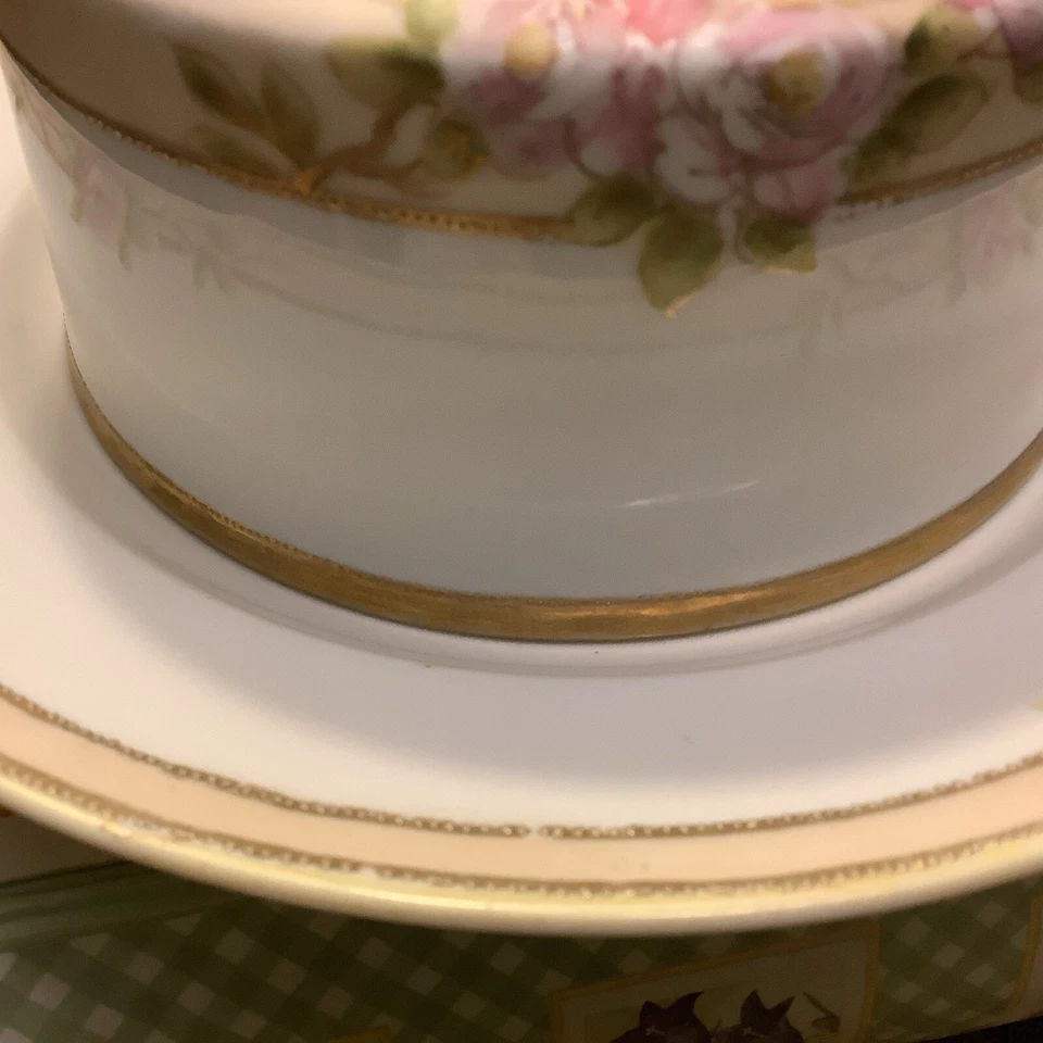 Antiguo ~ Plato de mantequilla pintado a mano ~ Nipón ~ Flores rosas/verdes ~ Porcelana ~ Redondo/encantador Foto 4 de 4