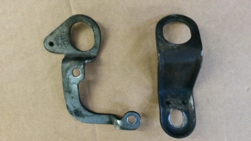 Escort MK3 XR3i CVH Motorhalterung Motoraufhängung Halter Zylinderkopf