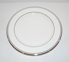 LOVELY LENOX CLASSICS COLLECTION FEDERAL PLATINUM 6 1/4" BREAD & BUTTER PLATE