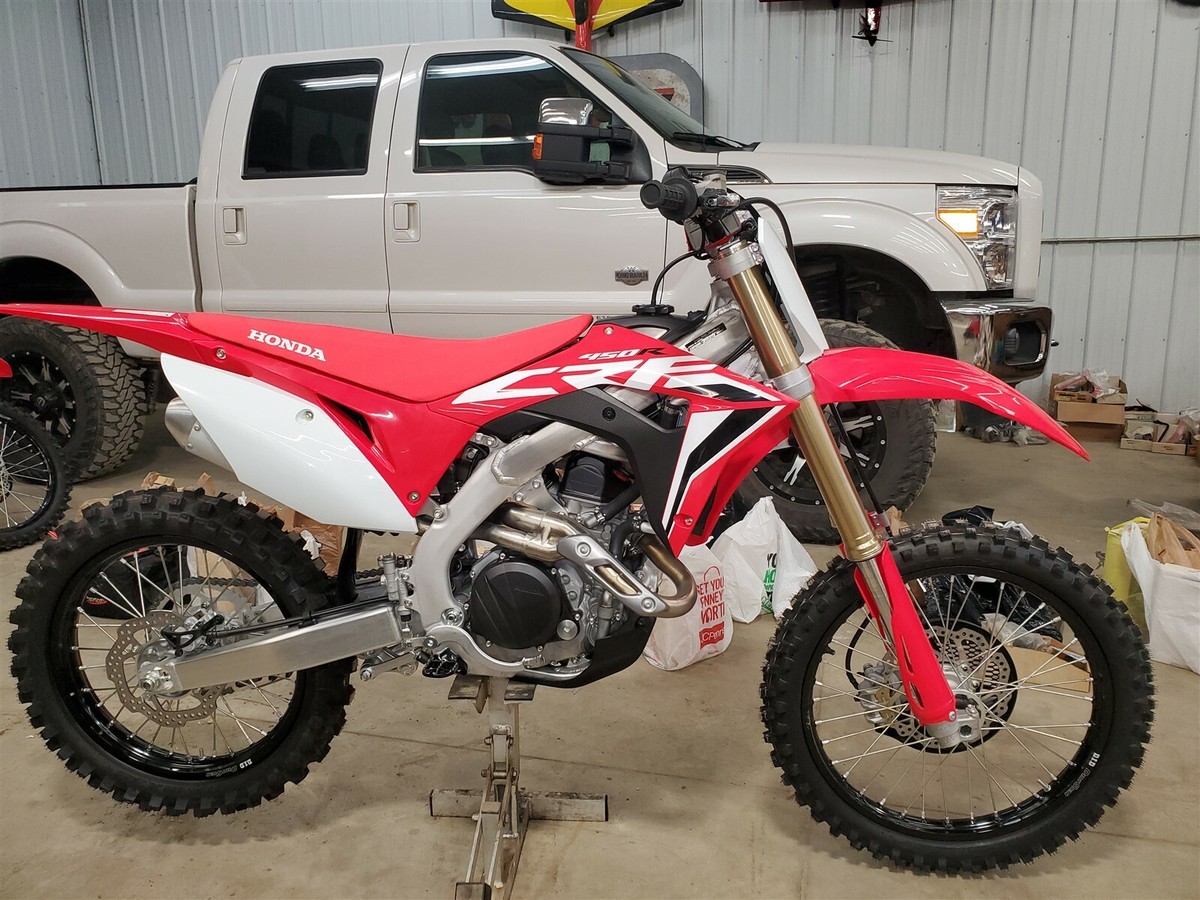 CRF450R 純正マフラー　2020年 FACTORY 4.1 RCT TITANIUM ANODIZED SL (Slip-On) W/ CARBON CAP