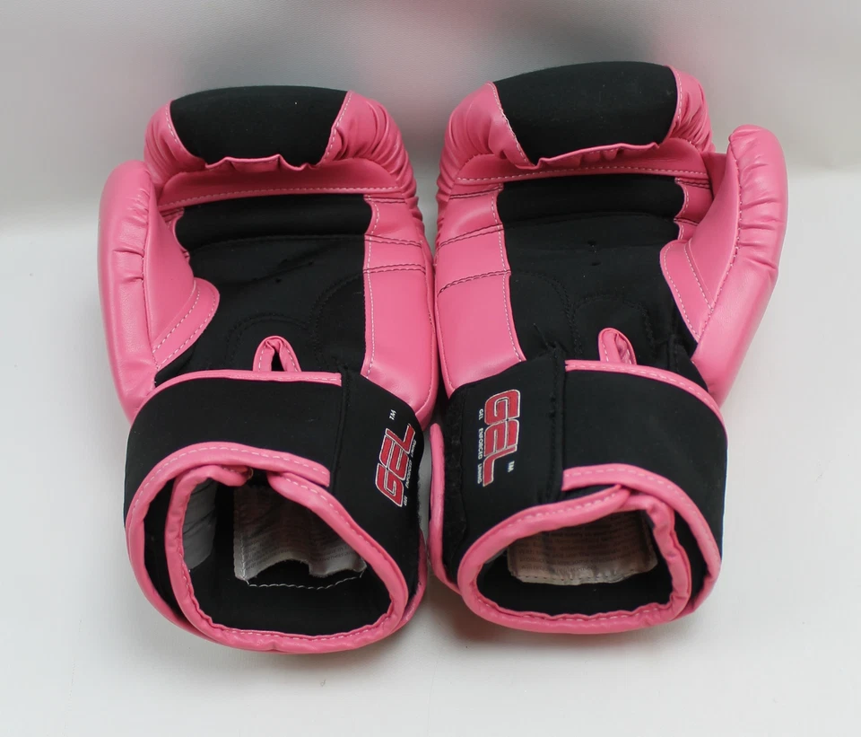 Title Boxing Gel Size Medium Boxing Gloves - Image 2 of 4