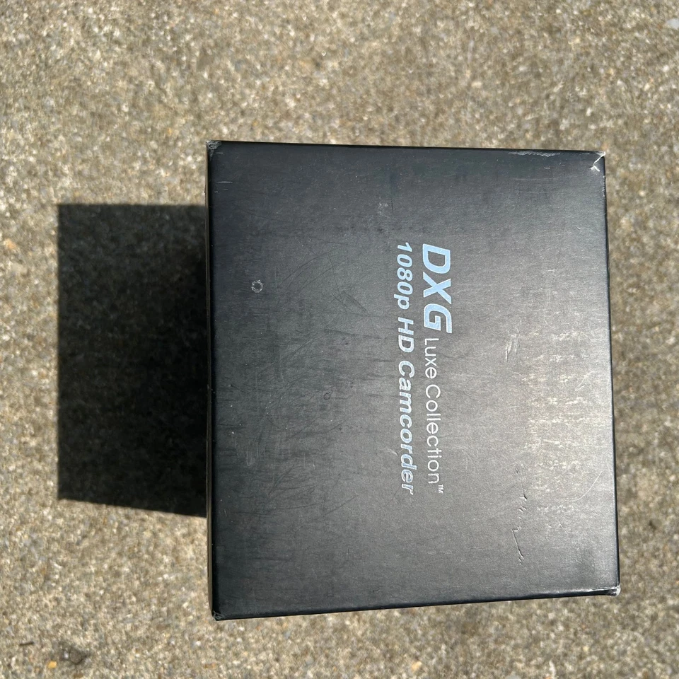 NEW DXG Luxe Collection DXG-5C8V HD 1080P 5.0 Megapixel Camcorder - Image 4 of 4