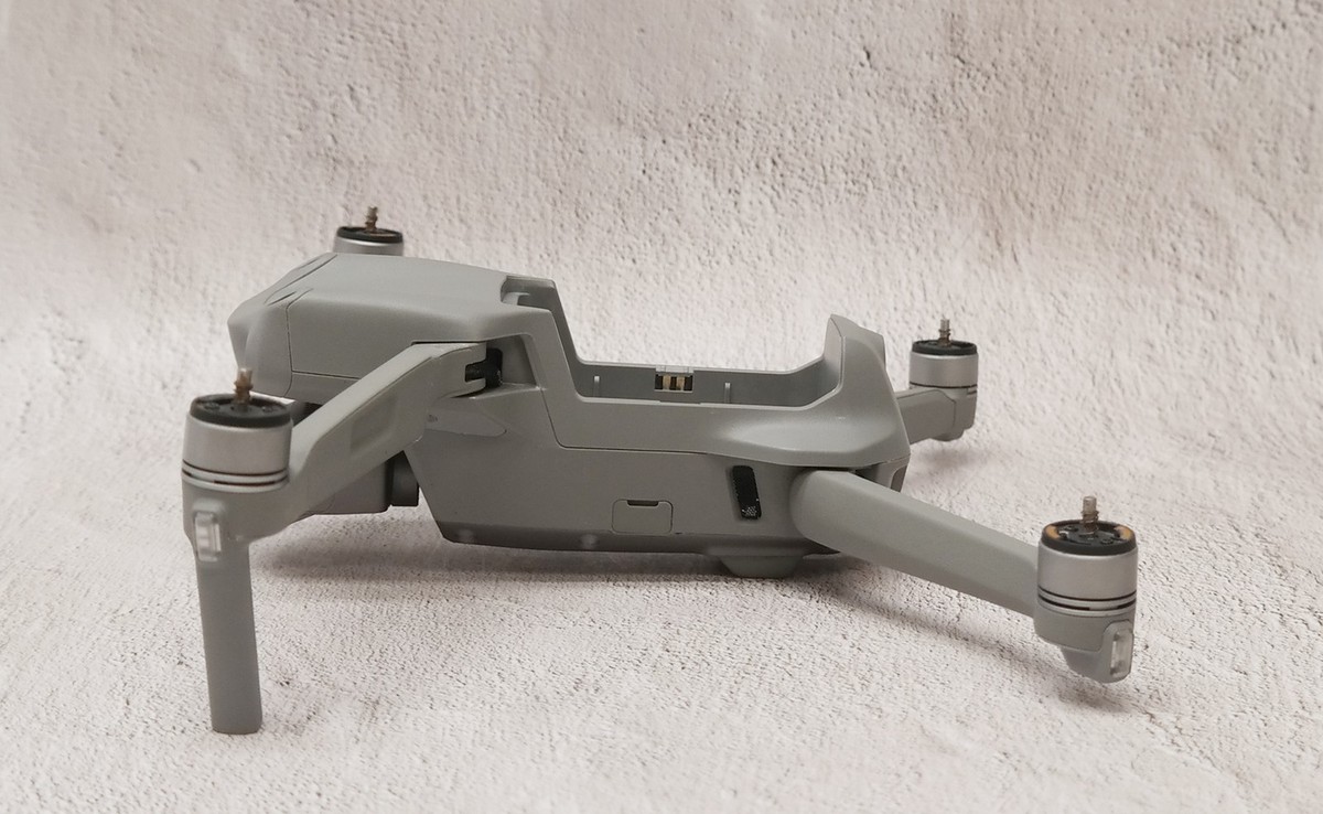 未開封・新品】DJI AIR2S 未開封・新品】DJI AIR2S