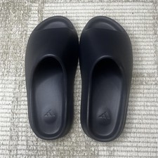 Yeezy Slide Onyx - Size 9 Us Men s