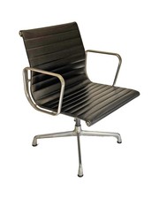 Charles & Ray Eames E107 chair by Vitra