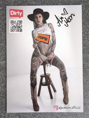 Aja Moon Original Autogramm Erotik Model Tattoo Dirty Venus 2025 21x15cm