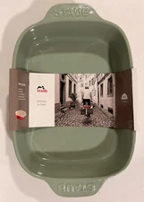 STAUB Ceramic Rectangular Gratin Dish 10” x 7.5" 1.7 Qt Pistachio Green Rare NWT
