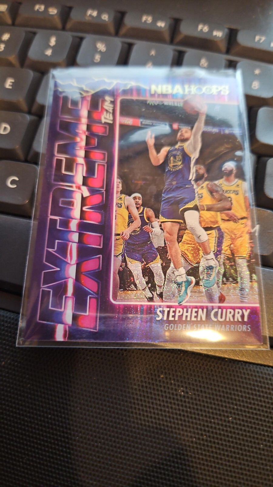 2023 Panini NBA Hoops #8 Stephen Curry Extreme Team Holo Insert
