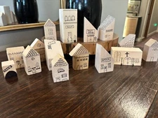 Primative Handcrafted Children Wood/Toy Pretend Town/House Blocks