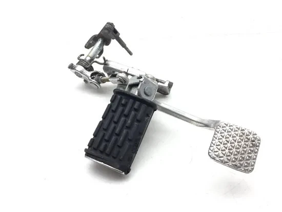 Clavija de pie derecha Yamaha Venture Royale 1985 XVZ1200D 2988A x Foto 3 de 4