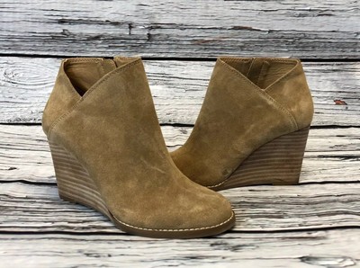 lucky yakeena bootie