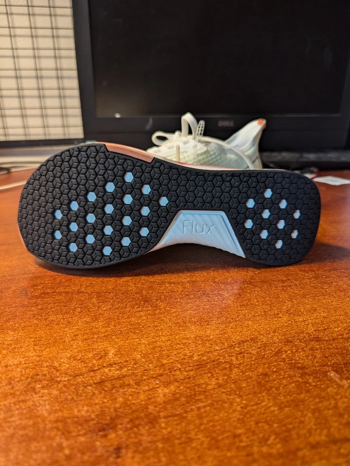 Zapatos para correr Flux Adapt (talla 6,5 de EE. UU.) Foto 3 de 4