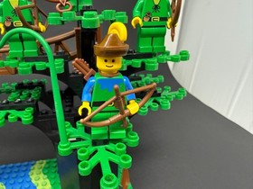 LEGO 6071 Forestmen's Crossing-Complete BUILD + Extra Minifigures (READ)