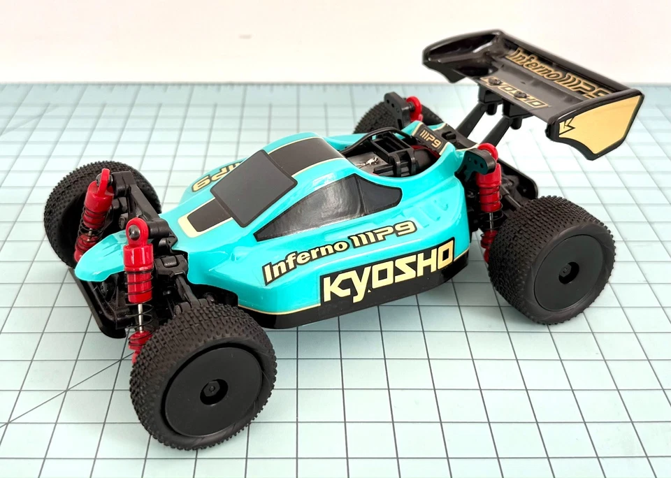 Kyosho Mini-Z Inferno MP9 TKI3 Buggy Emerald Green 32091EGBK + 2.4 GHz Radio - Image 2 of 4