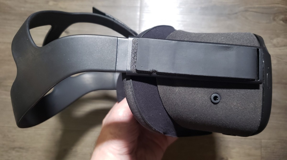 OCULUS QUEST 1 64GB Headset Only - READ DESCRIPTION