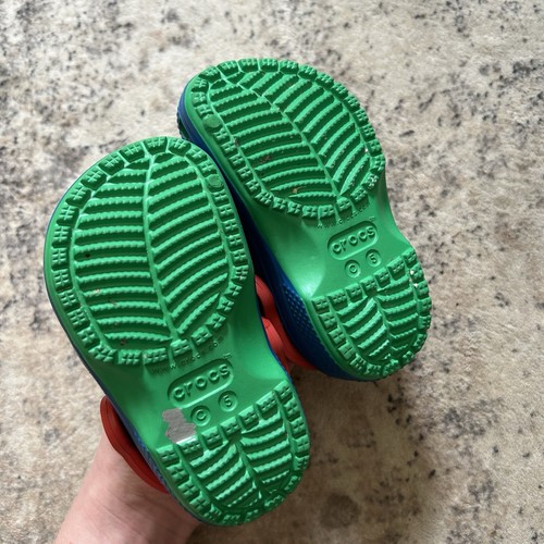 CROCS x PJ Masks Unisex Youth Size 5 C Blue/Green W/straps On Back - Picture 6 of 9