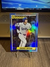 2023 Topps Update Insert Hologram U90-33 Shohei Ohtani Dodgers