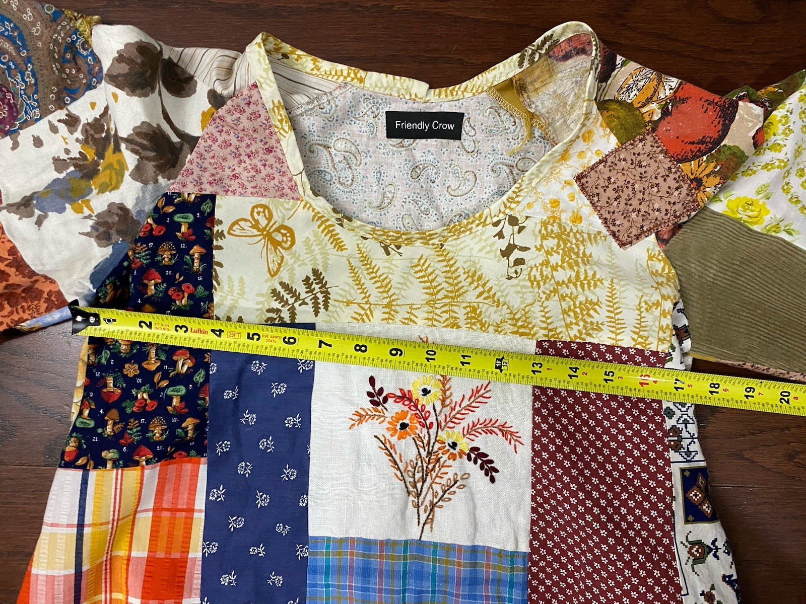 Friendly Crow Wearable Art Patchwork Floral Print… - image 5