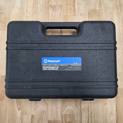 Mastercool Rechargeable UV Leak Locator Kit with Case 53451-110